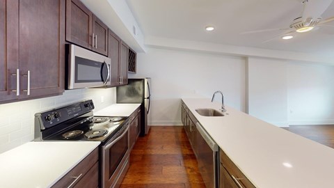 Floor plan for 1 bed, 1 bath, 785 sqft
